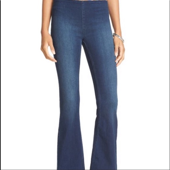 Free People Penny Pull On Flare Leg Jeans - Picture 2 of 8